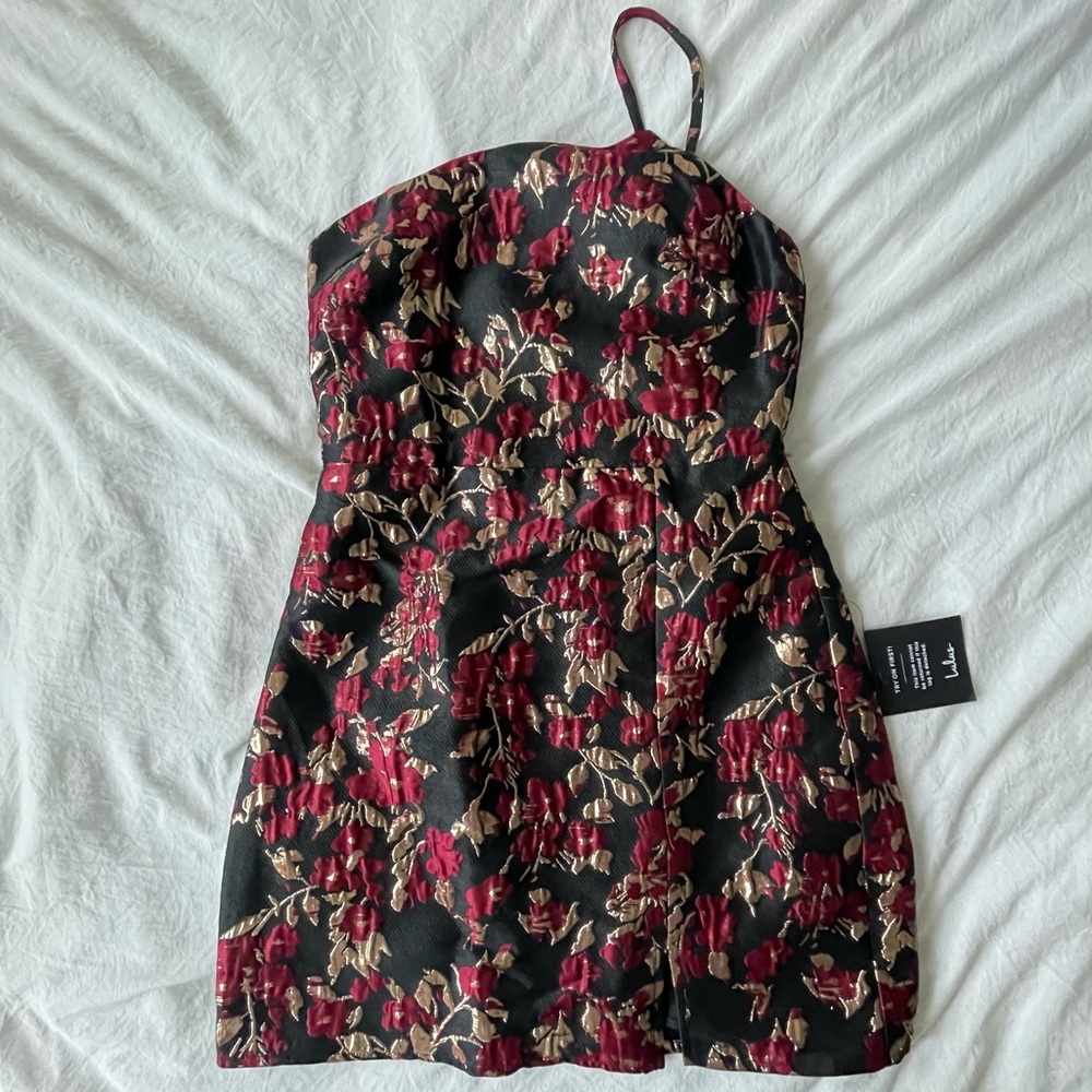 Brand new lulus dress